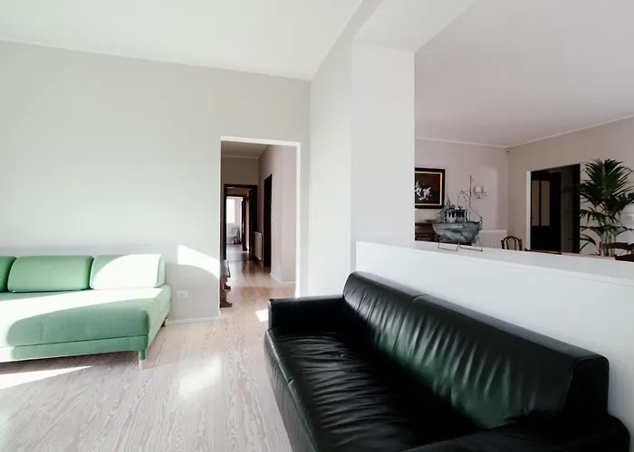In Lina By Solutions * Brunate
